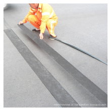 Fita impermeável para vedação de fissuras de reparação em pavimento de asfalto